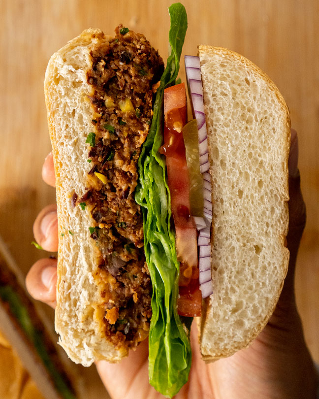 Vegane-Burger-Patties-aus-Kidneybohnen